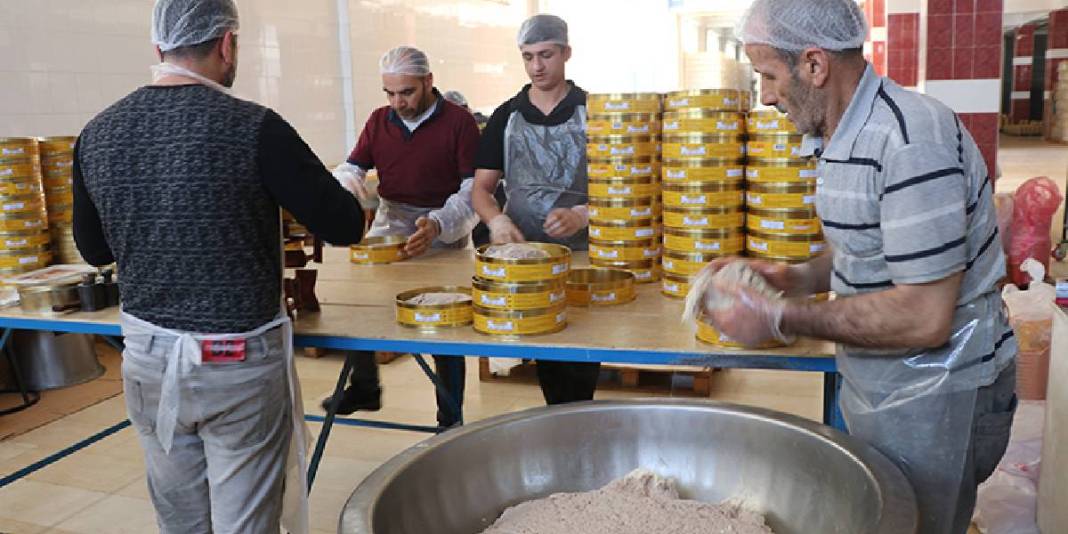 5 kuşaktır geleneksel üretim sürüyor: Ramazan’da taleple birlikte mesaileri de arttı 2